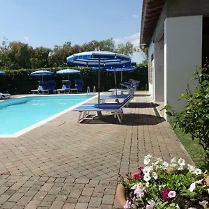 agriturismo-pinzale.it-tuscanyhotel.com/